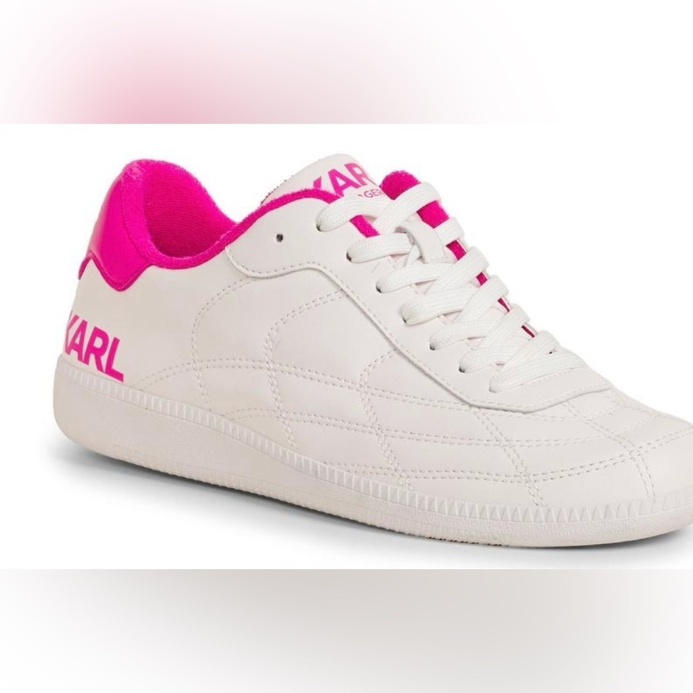 Karl Lagerfeld Paris
Unisex LILY KARL SNEAKER
SZ 7.5
BT2